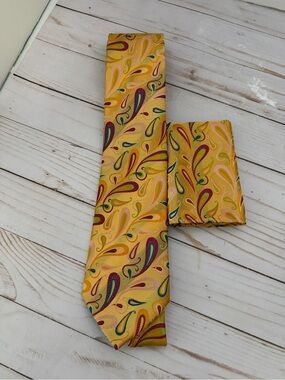 John Sparks Multi Color Paisley Classic NeckTie Handkerchief Colorful